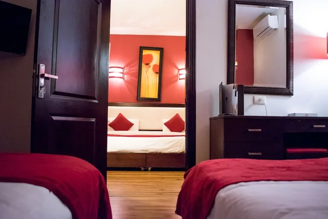 غرفة عائلية بثلاثة أسرّة بغرفتي نوم، Al Murjan Palace Hotel, Jounieh 9/10