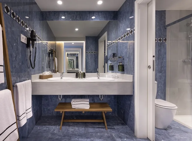 The Level, King Bed, Sea View، Melia Zahara Resort & Villas 7/7