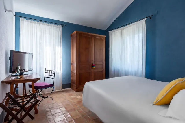 شقة بسرير كينج وسرير كوين مع أريكة، Relais Regina Giovanna 2/4