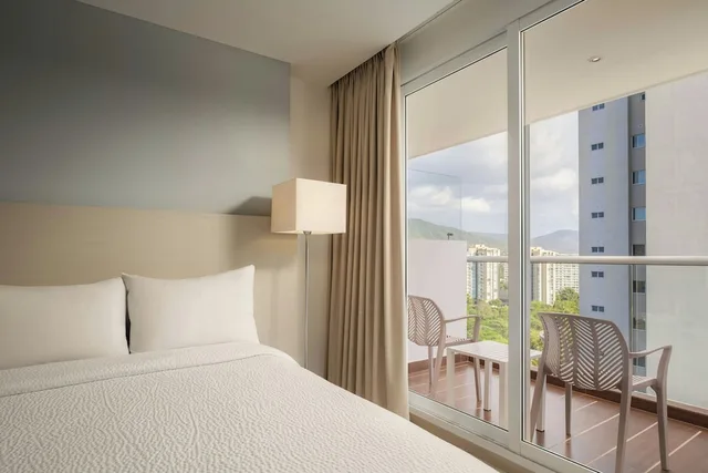 Room, 2 Double Beds, Mercure Santa Marta Emile 4/6