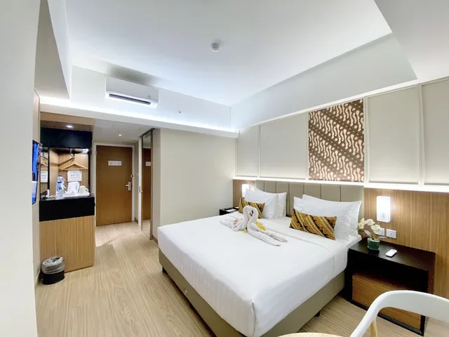 غرفة غراند ديلوكس بسرير كوين، Grand Zuri Malioboro 7/10
