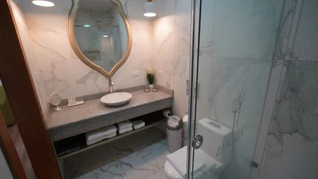 دوبلكس ديلوكس بسرير كينج بإطلالة على المدينة، Adamas House Hotel 4/4