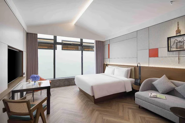 غرفة سوبيريور بسرير كينج، UrCove by HYATT Shanghai West Riverside 1/1