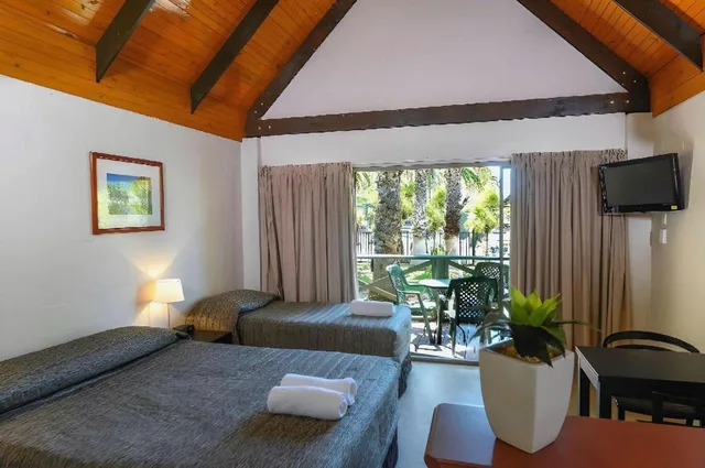 فيلا مزدوجة بسرير كوين، Desert Palms Alice Springs 1/6