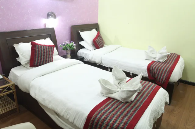 غرفة ديلوكس بسرير كينج بإطلالة على المدينة بحمام خاص، Hotel Kathmandu Home Nepal 6/10