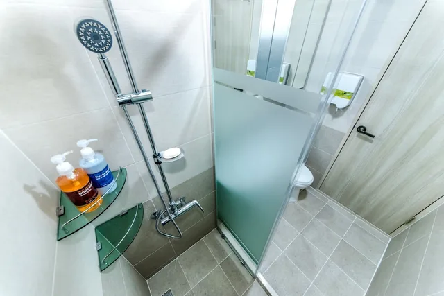غرفة قياسية بسرير كوين وسرير فردي بإطلالة على البحر، Hu:An Stay Hotel 6/6
