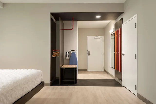 غرفة بسريرين كوين لذوي الإعاقة، Tru By Hilton Cedar Rapids 5/9