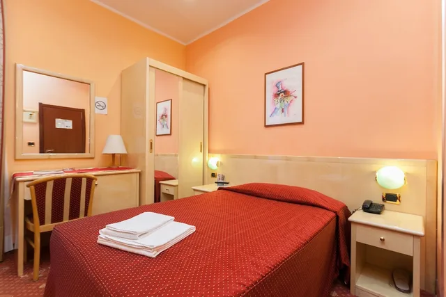 غرفة سوبيريور مفردة، Hotel Fiorella 10/15