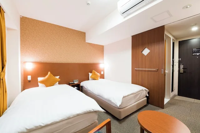 Moderate, Twin Beds, Unit Bath، Dormy Inn Premium Wakayama 1/5