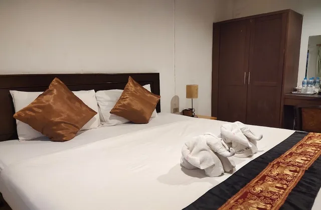 Bungalow, Double Bed, Garden View, Lanta Nice Beach Resort 4/4
