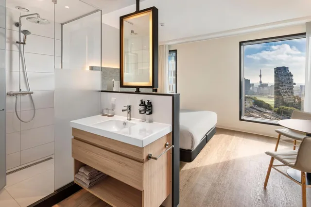 Innside, Premium, Queen Bed، INNSiDE by Melia Amsterdam 3/3