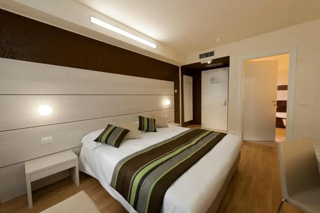 غرفة سوبيريور بسرير مزدوج، Hb Aosta 3/10