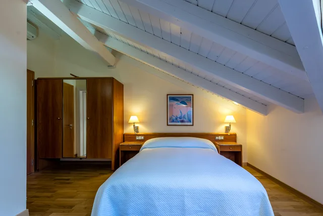 غرفة قياسية بسرير مزدوج، Les Bains de Saillon 1/5