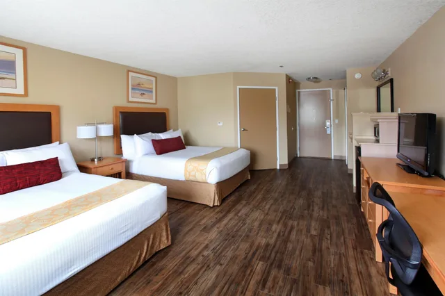 غرفة قياسية بسريرين كوين لذوي الإعاقة، Best Western Plus Ocean View Resort 4/10