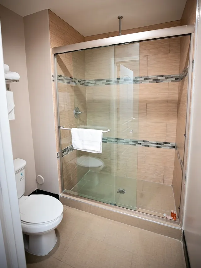 غرفة قياسية بسرير كينج، Diamond Bell Inn And Suites 6/7