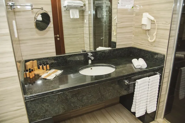 Twin Superior Sea View Room:، JRW Welmond Hotel & Casino Batumi 5/6
