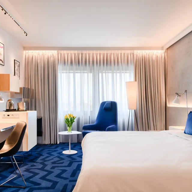 غرفة بسرير كينج، RENAISSANCE WARSAW AIRPORT HOTEL 2/9