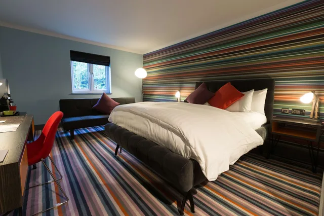 Club, Double Bed, Pool Access، Village Hotel Warrington 5/10