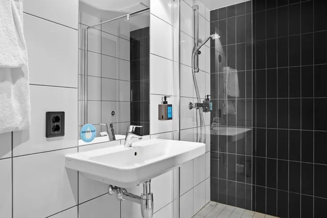 غرفة بسرير مزدوج بشرفة، Comfort Hotel Xpress Central Station 8/10