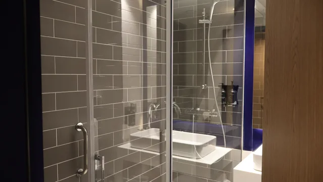 غرفة قياسية بسرير مزدوج أو سريرين منفصلين، Amazonia Lisboa Hotel 2/2