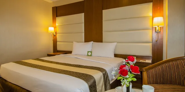 غرفة ديلوكس عائلية بسرير كينج، Pearl View Hotel 3/5