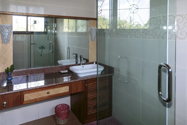 شقة بسرير مزدوج وسرير فردي، Murni's Houses And Spa 4/4