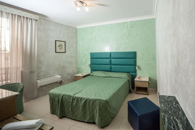 Room, Single, Double Bed, Hotel La Pace 3/5