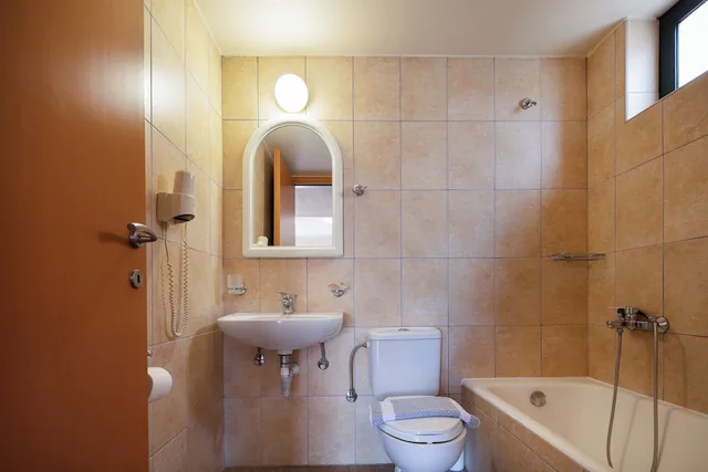 استوديو بسريرين منفصلين بإطلالة على الحديقة، Dia Apartments 4/4