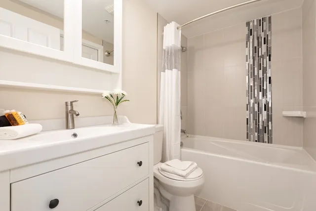 Comfort, Deluxe, Studio, 1 Queen and 1 Murphy Bed, Queen Murphy Bed, Queen Bed، Alpenglow Lodge By Mountainview 10/10