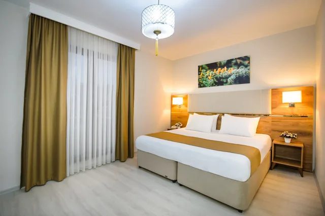 Comfort, Double Bed, Partial Sea View, White House Hotel 2/4