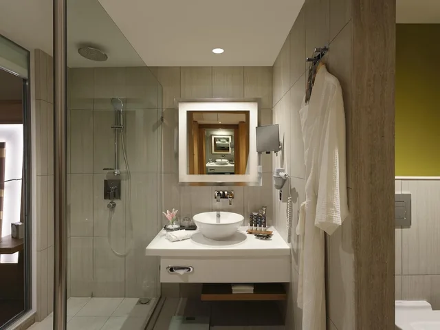 غرفة سوبيريور بسريرين منفصلين، Novotel Chennai Omr 6/8