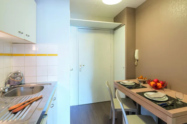 شقة سوبيريور بسرير مزدوج مع أريكة، Appart City Classic Nantes Quais de Loire 10/10