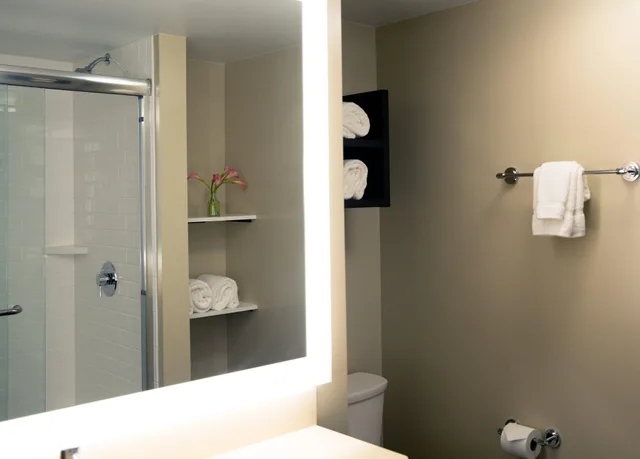 جناح بسرير كينج بغرفة نوم واحدة لذوي الإعاقة، Staybridge Suites Seattle - South Lake Union 4/4