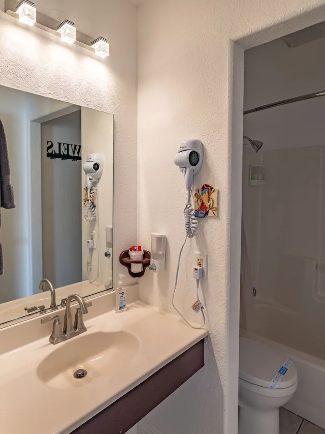 Bryce Trails Bed and Breakfast, Cedar City 45/50
