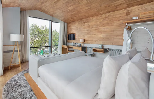 جناح، Fusion Suites Saigon 1/4