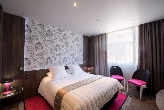 غرفة سوبيريور بسرير كوين بإطلالة على المدينة، Best Western Premier Patio Des Artistes 8/10