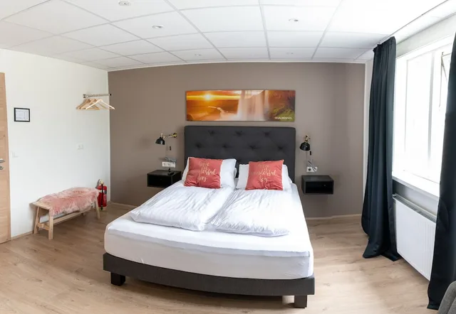 جناح سوبيريور بسرير كوين مع أريكة، Centrum Hotel 2/6