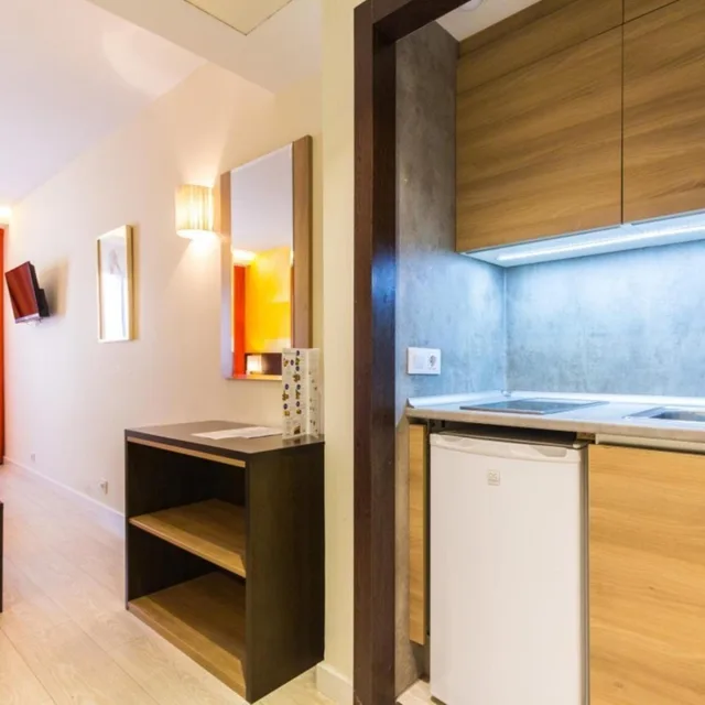 غرفة بسرير مزدوج أو سريرين منفصلين، Apartamentos Recoletos 9/9