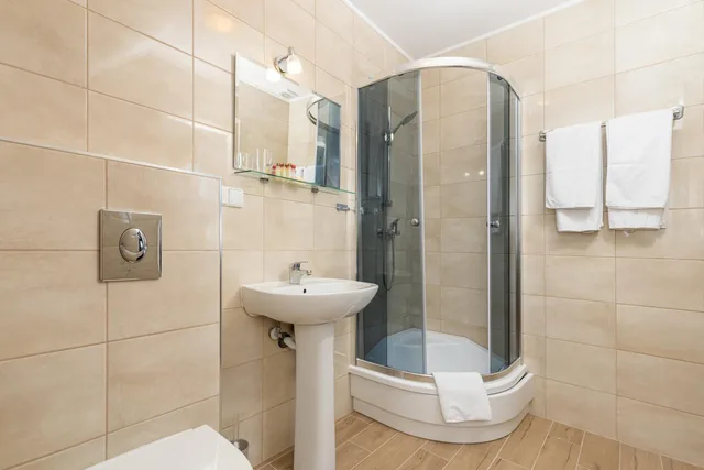 Room, Double Bed, Ruczaj 4/4