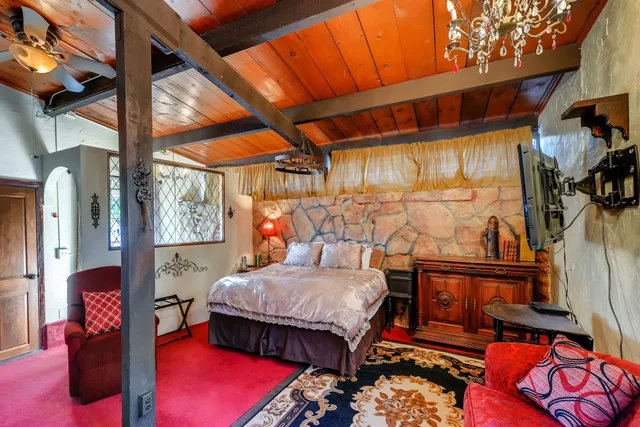غرفة بسرير كينج، Cliff House Lodge Bed and Breakfast 2/3