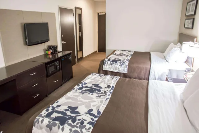 غرفة بسريرين كوين لذوي الإعاقة، Sleep Inn & Suites Liberty - Kansas City 2/2