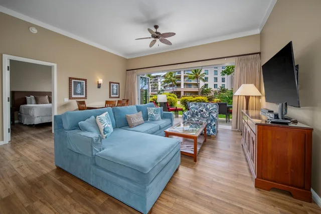 2 Bedrooms, Resort View, 2 Bathrooms، OUTRIGGER Honua Kai Resort & Spa 1/1