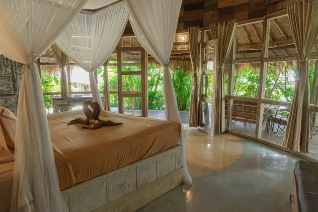 Lodge, King Bed, Pool Side, Biu Biu Resort Bali 5/10