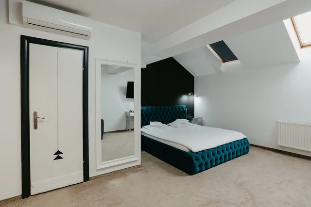 1 Bedroom, Deluxe, King Bed, 2 Sofa, Attic، Fullton Hotel 3/5