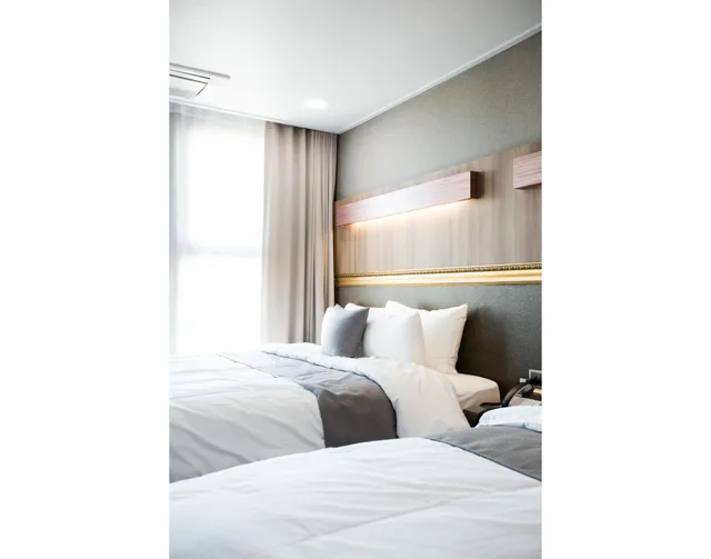 غرفة ديلوكس بسريرين منفصلين، Hotel Lart Gimpo 19/26