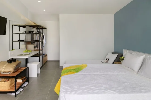 غرفة سوبيريور ثلاثية، Olympios Zeus Hotel & Bungalows by Anayia All Inclusive Resorts 1/1