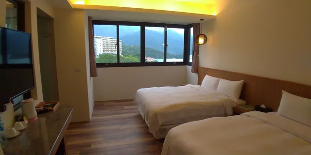 غرفة عائلية رباعية بسريرين مزدوجين، Miracolo View Hotel 3/3