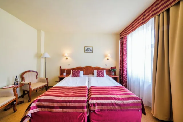 غرفة بسرير مزدوج، Hotel Europejski 3/7