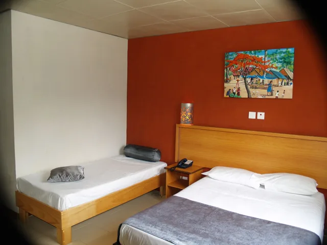 City, Twin Beds، Champ De Mars Hotel 6/10