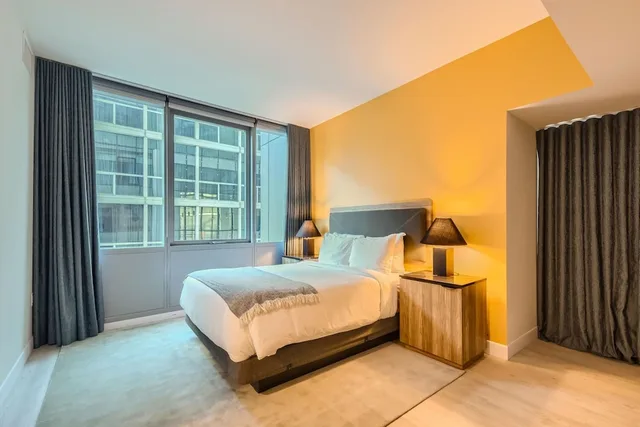 شقة بسرير كوين بغرفة نوم واحدة بمطبخ، Sentral Michigan Avenue 2/5
